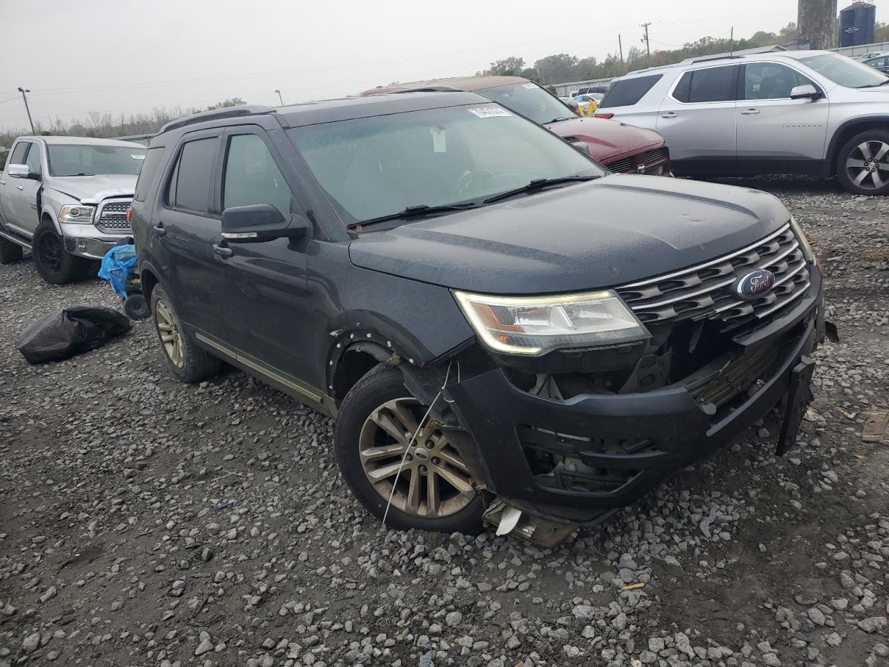 2017 Ford Explorer VIN 1FM5K7D88HGA92000 Copart auction photo, front end damage thumbnail 4