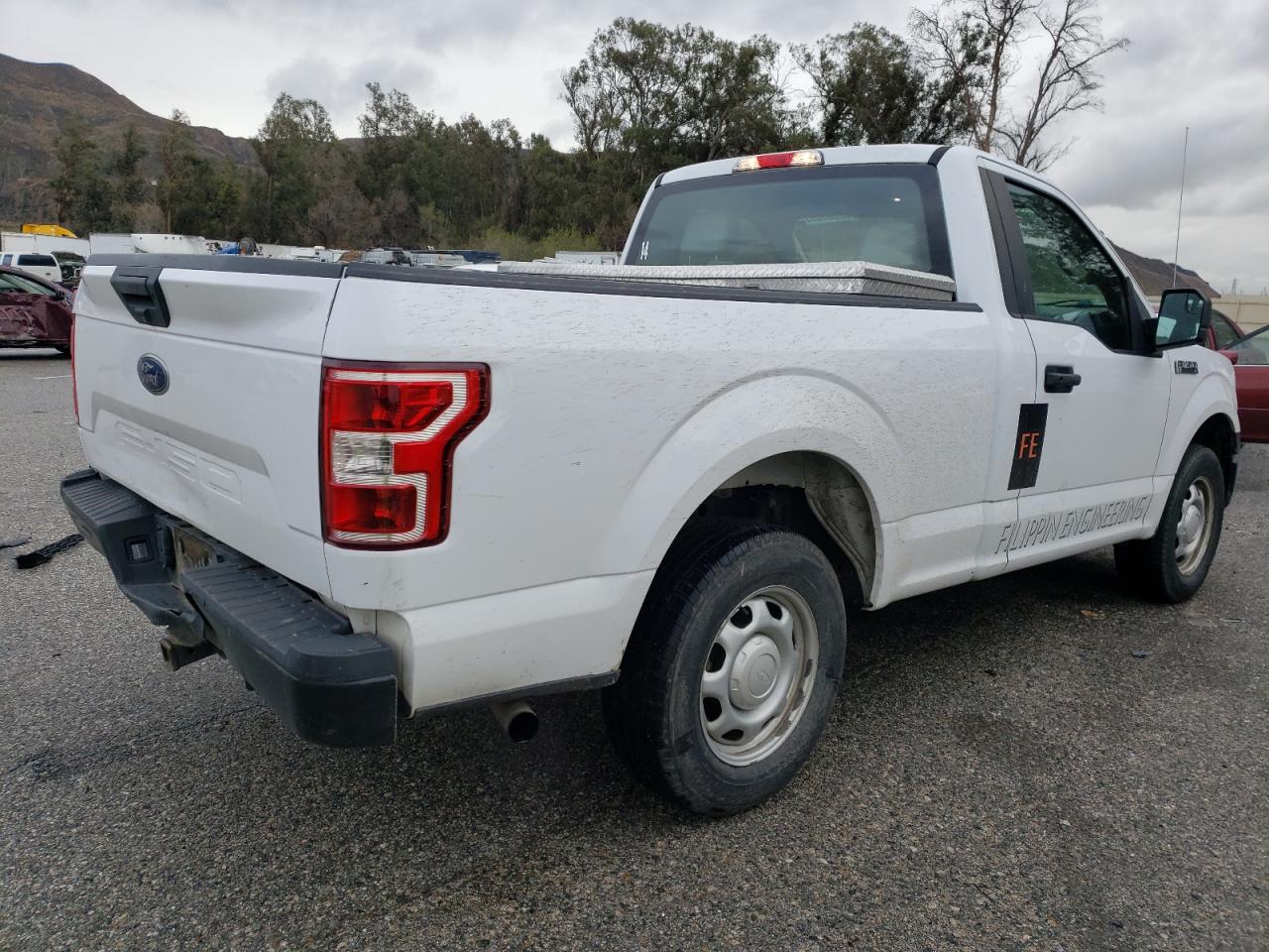2018 Ford F-150 VIN 1FTMF1CB3JKG11438 Copart auction photo, rear end damage thumbnail 3