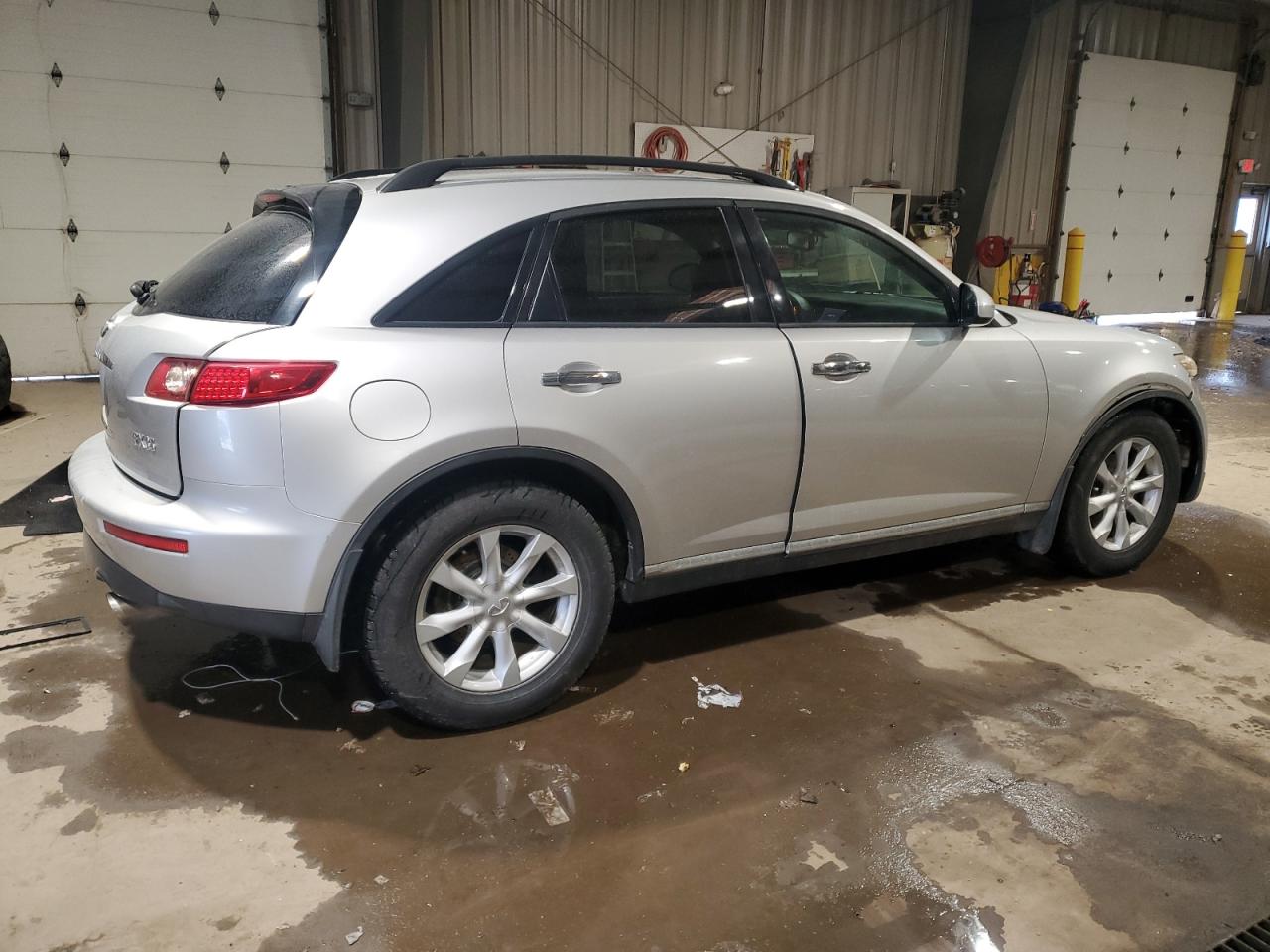 2006 Infiniti FX VIN JNRAS08WX6X211102 Copart auction photo, undercarriage / front end damage thumbnail 3