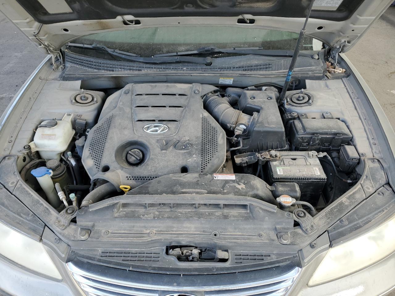 2009 Hyundai Azera VIN KMHFC46D29A360151 Copart auction photo, minor dent/scratches damage thumbnail 11