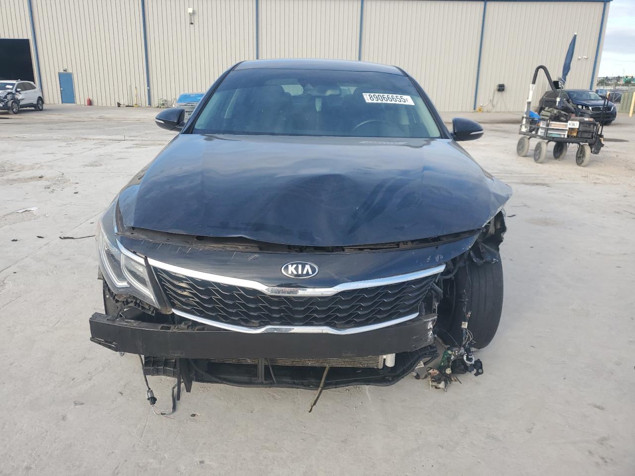 2019 KIA Optima VIN 5XXGT4L35KG289560 Copart auction photo, front end damage thumbnail 5