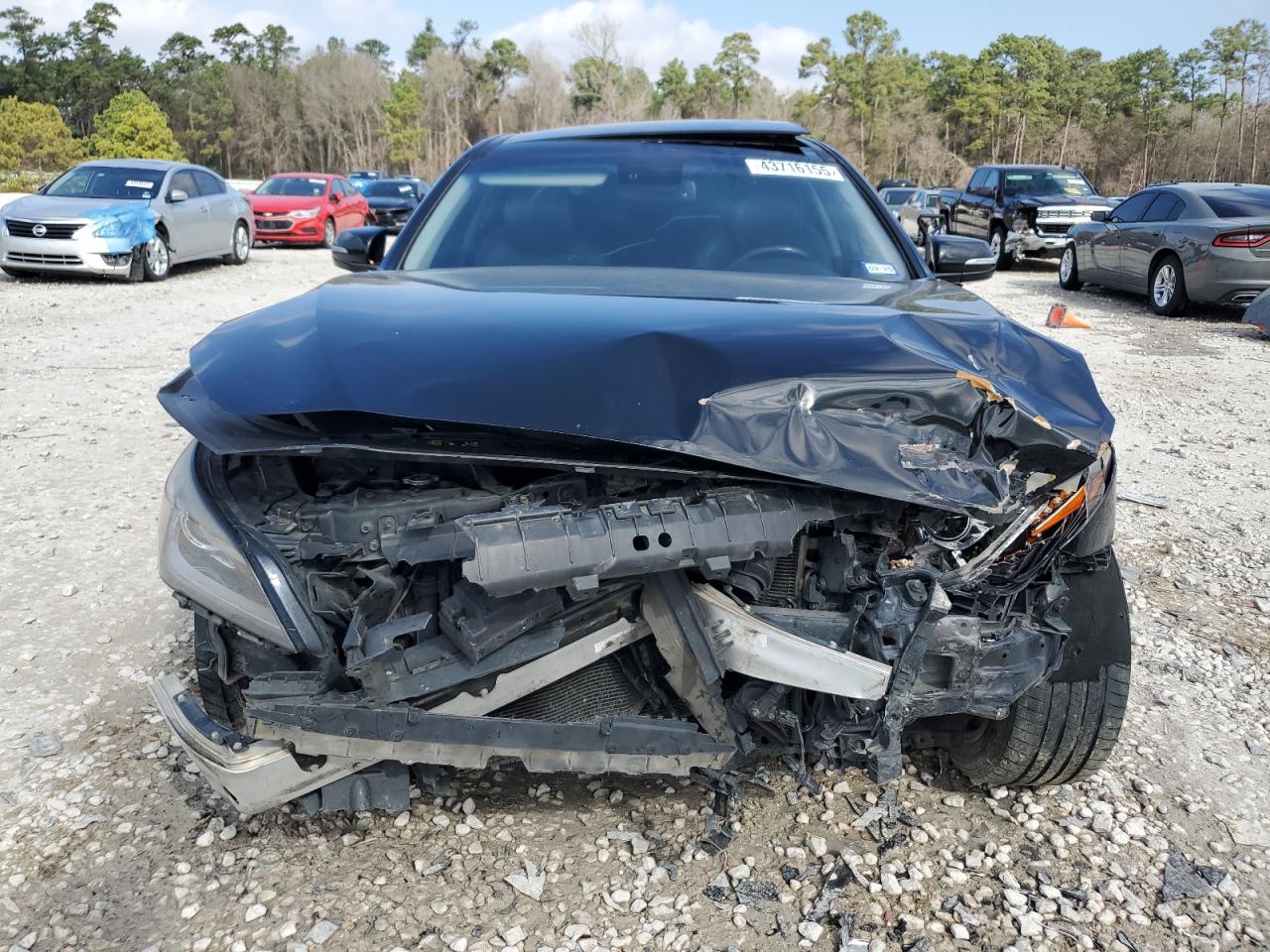 2015 Hyundai Genesis VIN KMHGN4JE7FU053275 Copart auction photo, front end / side damage thumbnail 5