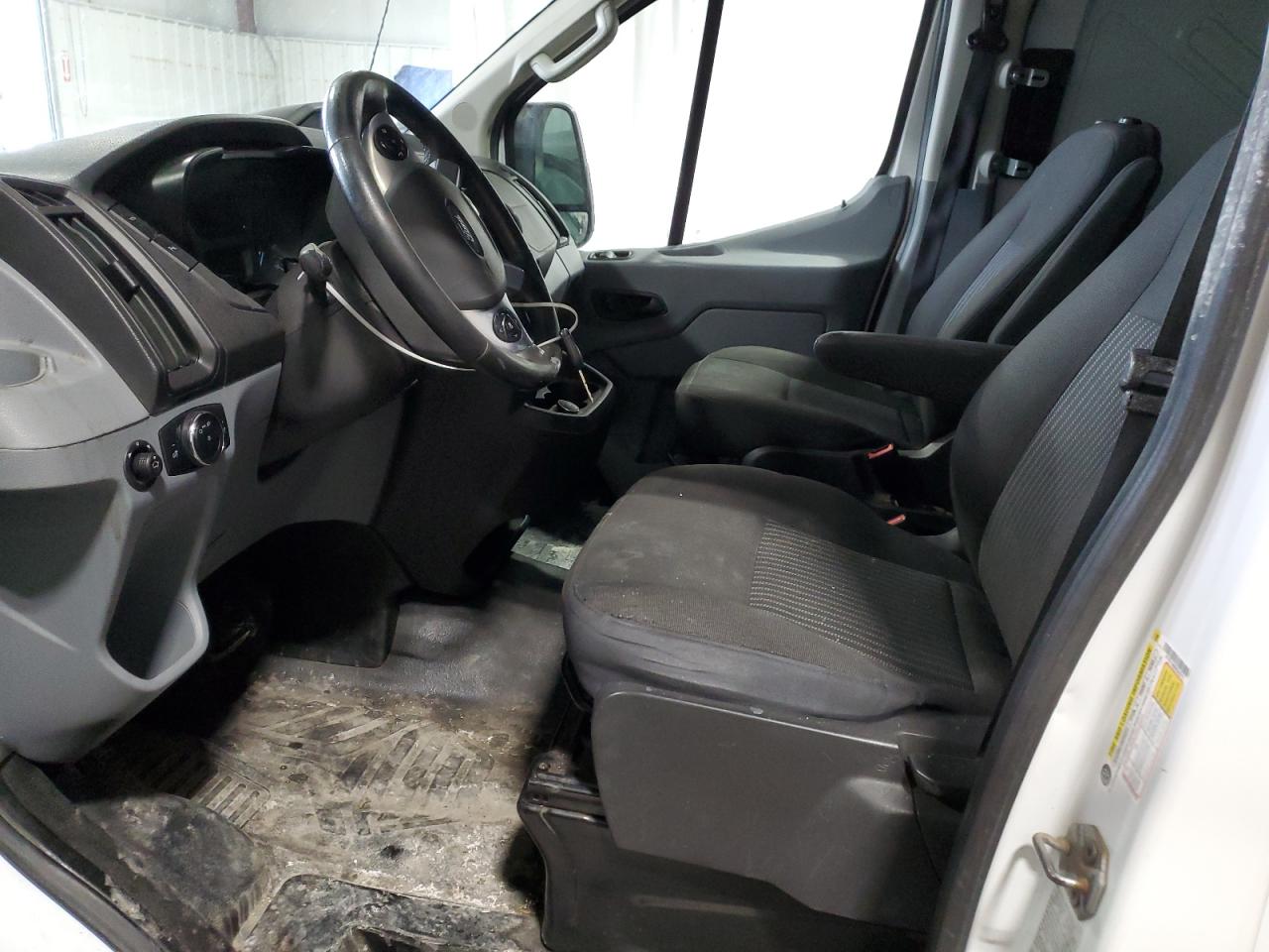 2017 Ford Transit VIN 1FTYE1YM0HKA42072 Copart auction photo, rear end damage thumbnail 7