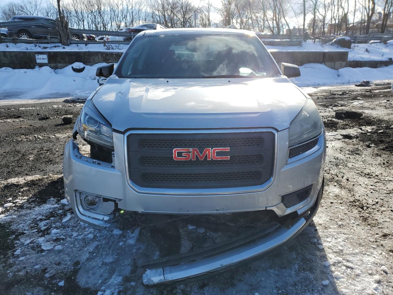 2014 GMC Acadia VIN 1GKKVNED1EJ217968 Copart auction photo, front end / minor dent/scratches damage thumbnail 5