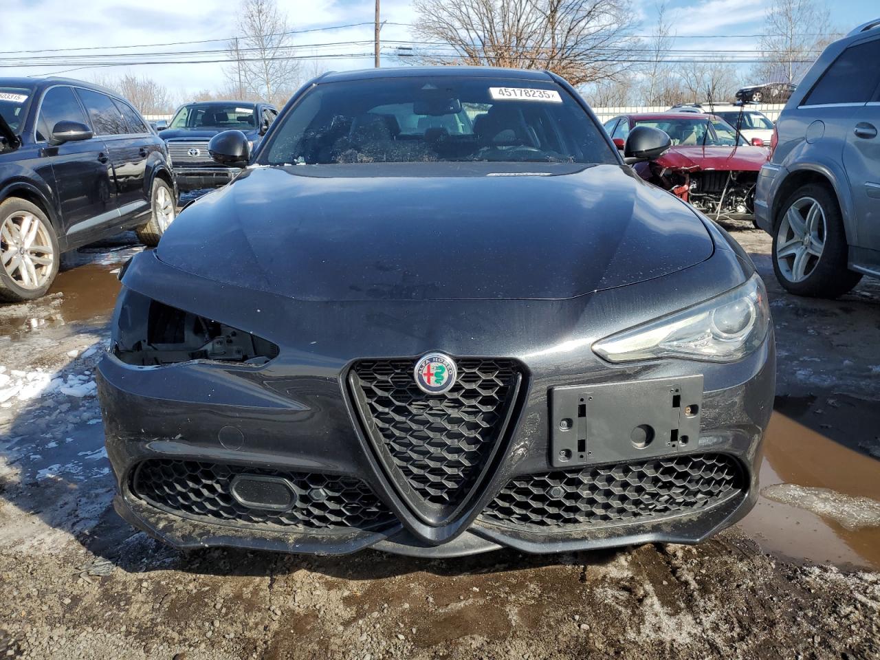 2020 Alfa Romeo Giulia VIN ZARFANBN9L7639167 Copart auction photo, front end / rear end damage thumbnail 5