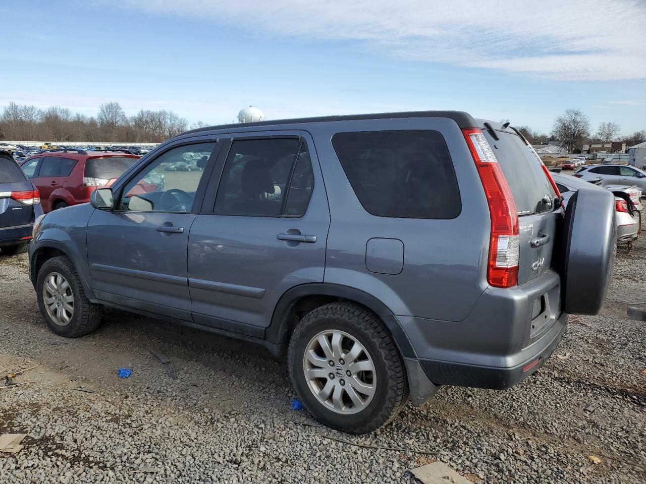 2005 Honda CR-V VIN JHLRD78985C005639 Copart auction photo, front end damage thumbnail 2