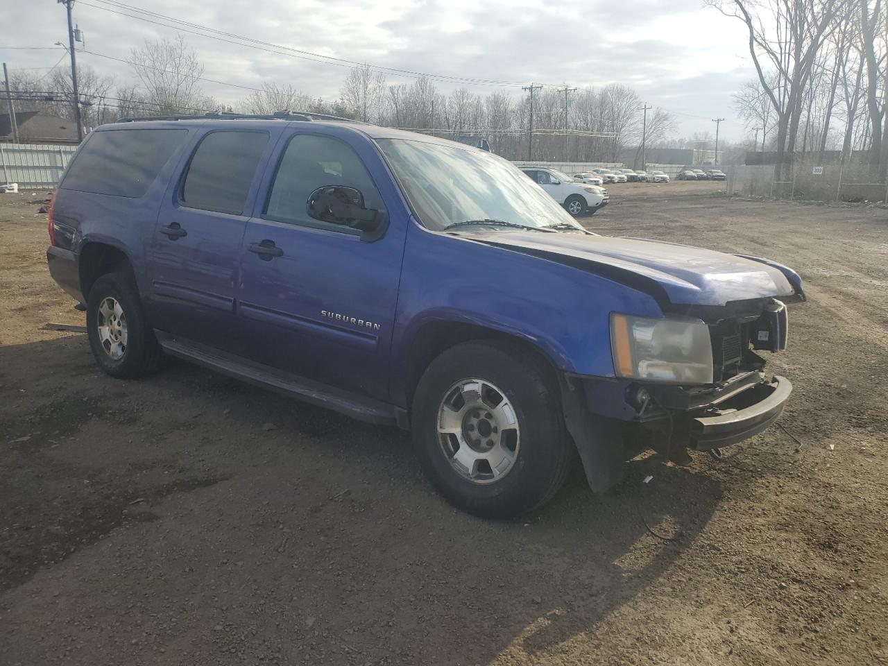 2010 Chevrolet Suburban VIN 1GNUKHE30AR224497 Copart auction photo, all over damage thumbnail 4