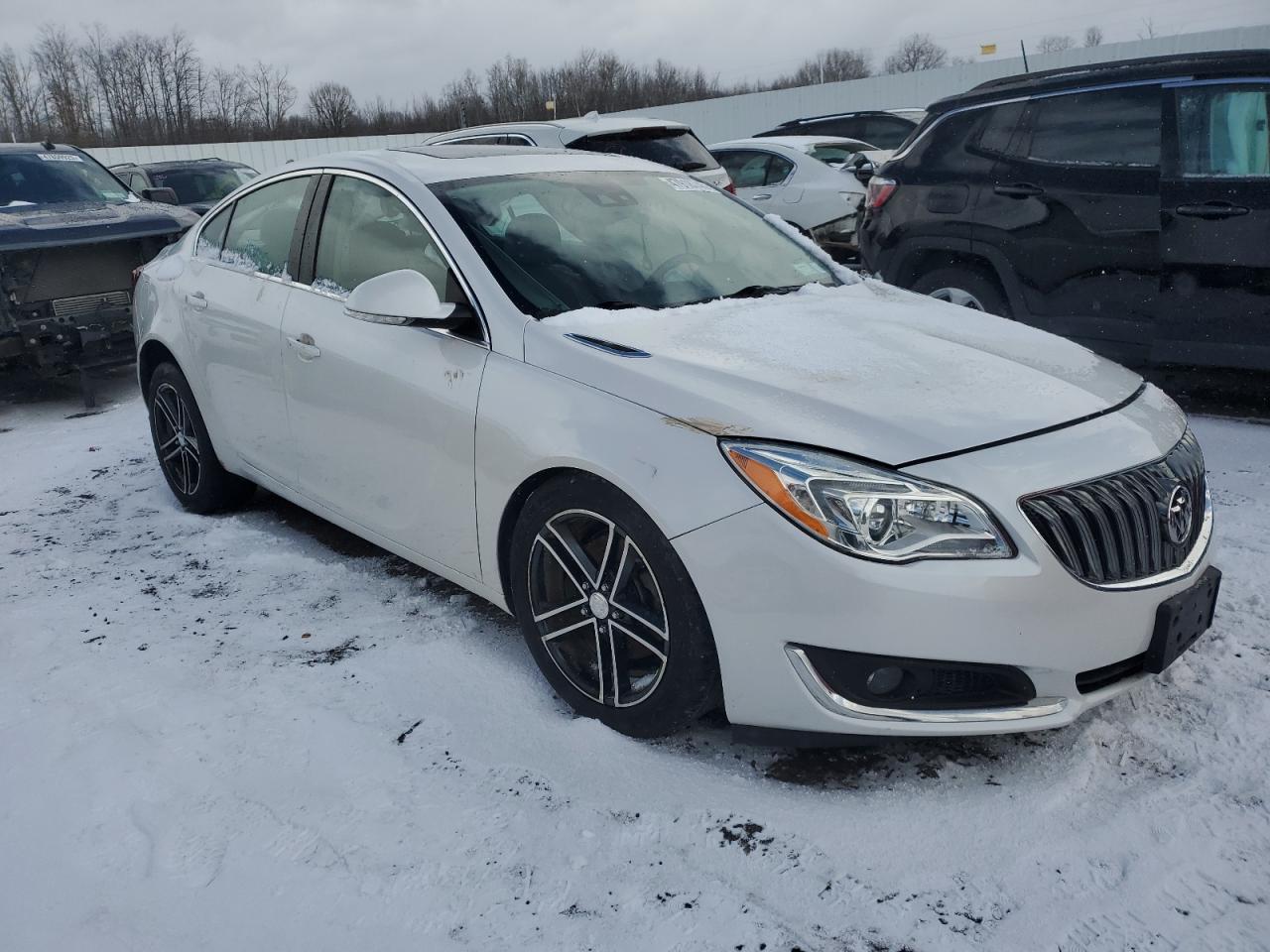 2017 Buick Regal VIN 2G4GS5GX3H9106903 Copart auction photo, front end damage thumbnail 4