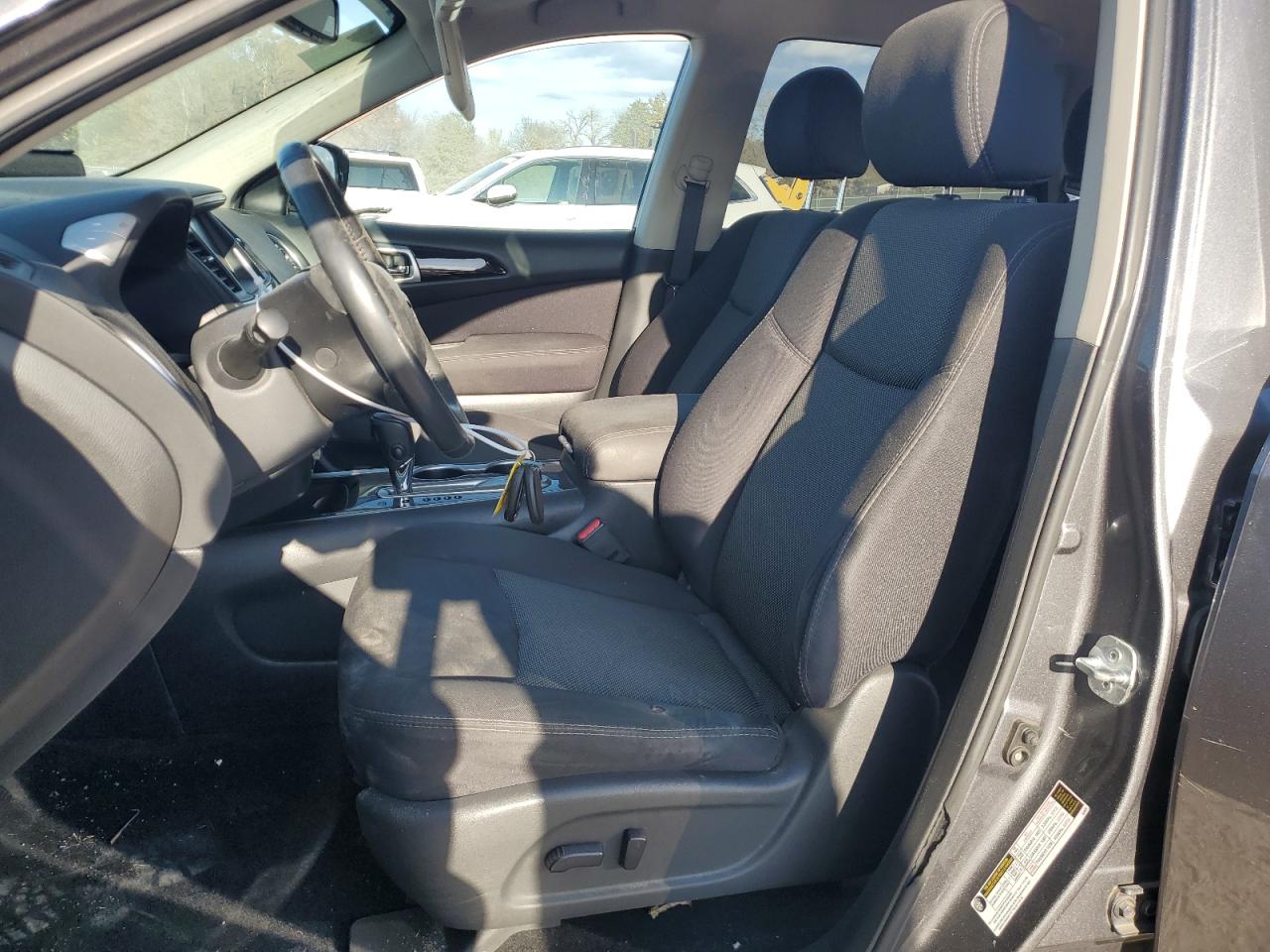 2017 Nissan Pathfinder VIN 5N1DR2MM9HC650760 Copart auction photo, normal wear / minor dent/scratches damage thumbnail 7