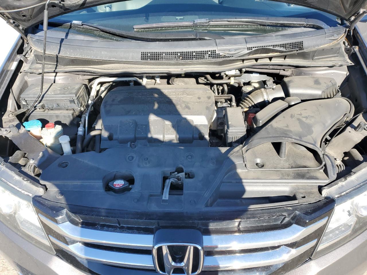 2016 Honda Odyssey VIN 5FNRL5H98GB071571 Copart auction photo, rear end damage thumbnail 13