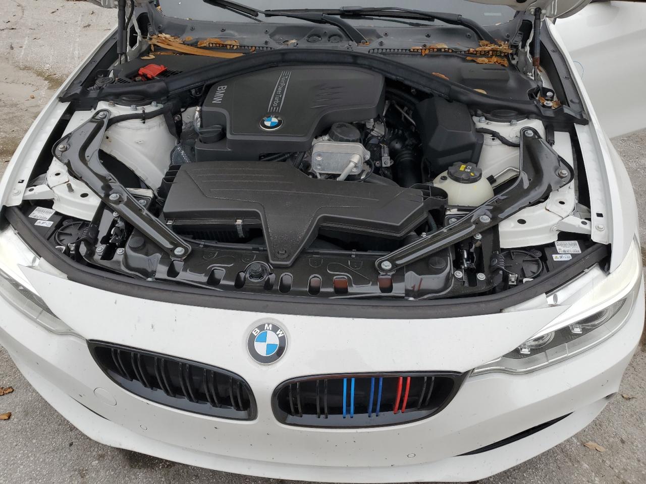 2015 BMW 4er VIN WBA3V5C51FP753889 Copart auction photo, rear end damage thumbnail 12
