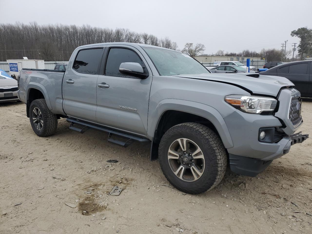 2019 Toyota Tacoma VIN 3TMDZ5BN6KM074956 Copart auction photo, front end / minor dent/scratches damage thumbnail 4