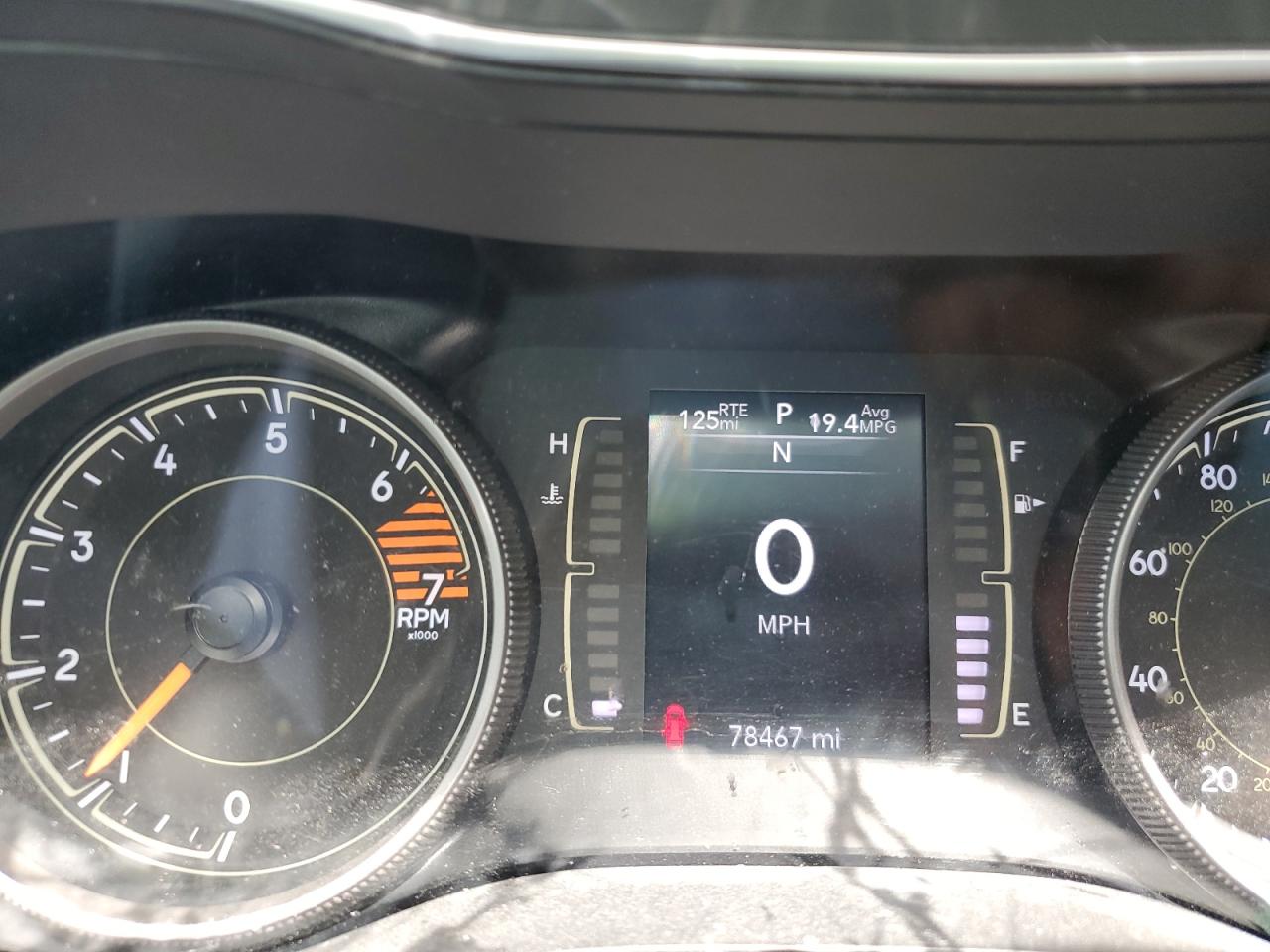 2019 Jeep Grand Cherokee VIN 1C4PJMCB2KD229470 Copart auction photo, all over damage thumbnail 9