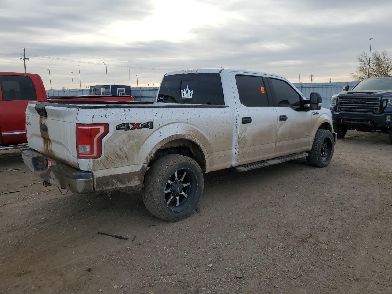 2017 Ford F-150 VIN 1FTFW1EG4HKD48551 Copart auction photo, front end damage thumbnail 3