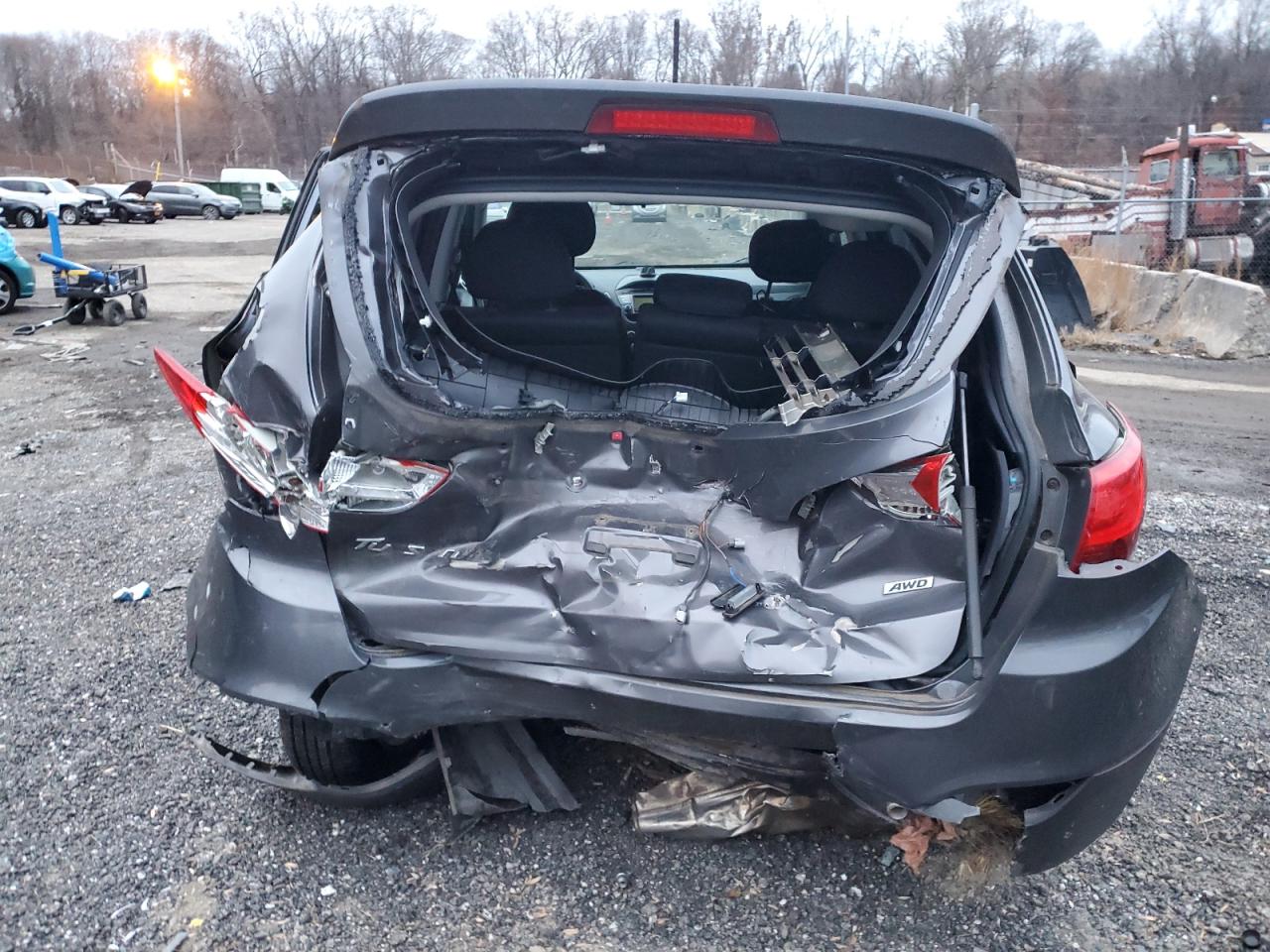 2014 Hyundai Tucson VIN KM8JTCAF1EU950668 Copart auction photo, rear end / side damage thumbnail 6
