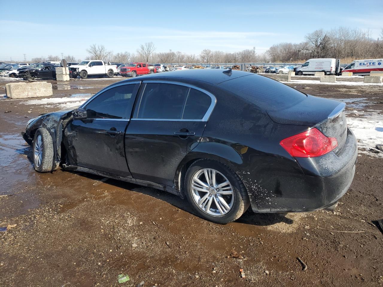 2015 Infiniti Q40 VIN JN1CV6AR8FM521860 Copart auction photo, front end damage thumbnail 2