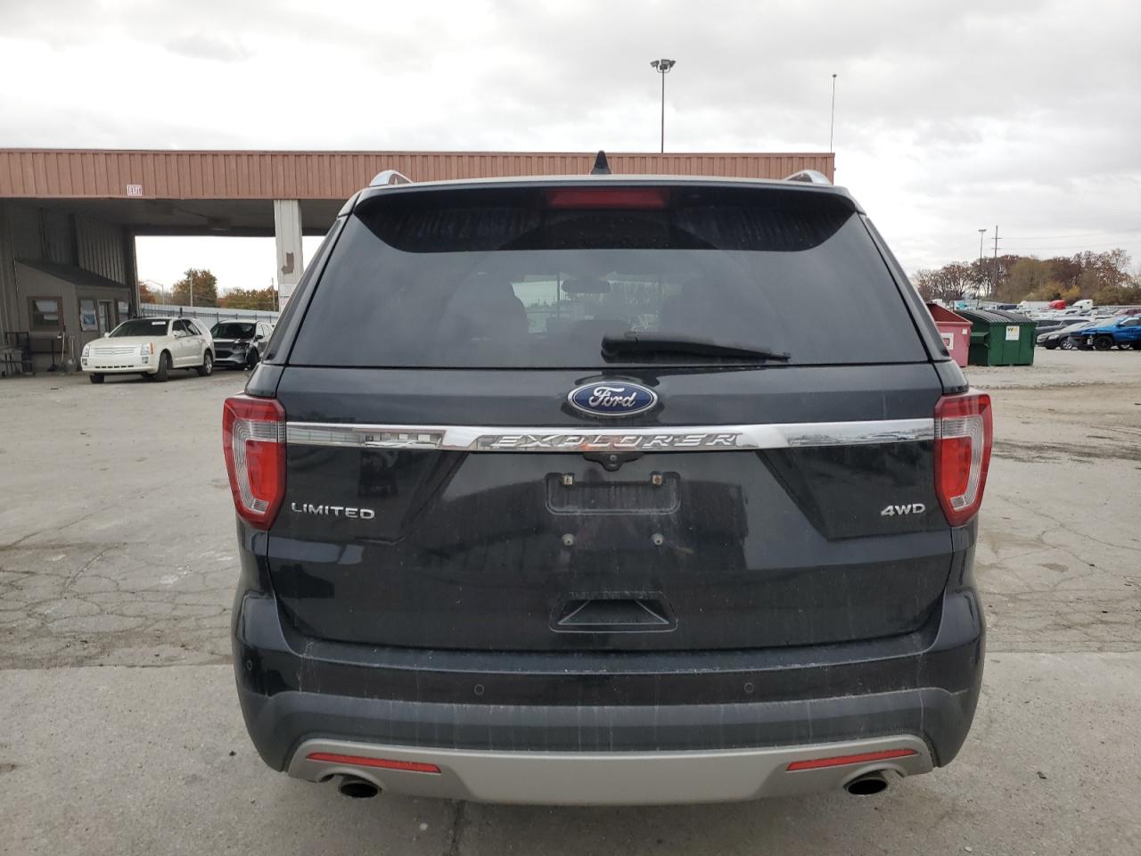 2017 Ford Explorer VIN 1FM5K8F88HGD45531 Copart auction photo, front end / side damage thumbnail 6