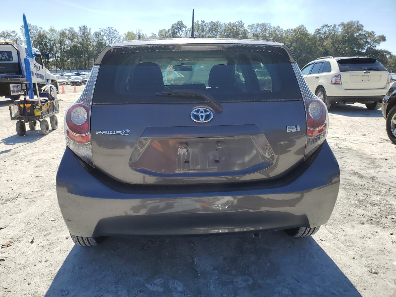 2012 Toyota Prius VIN JTDKDTB37C1521205 Copart auction photo, front end damage thumbnail 6