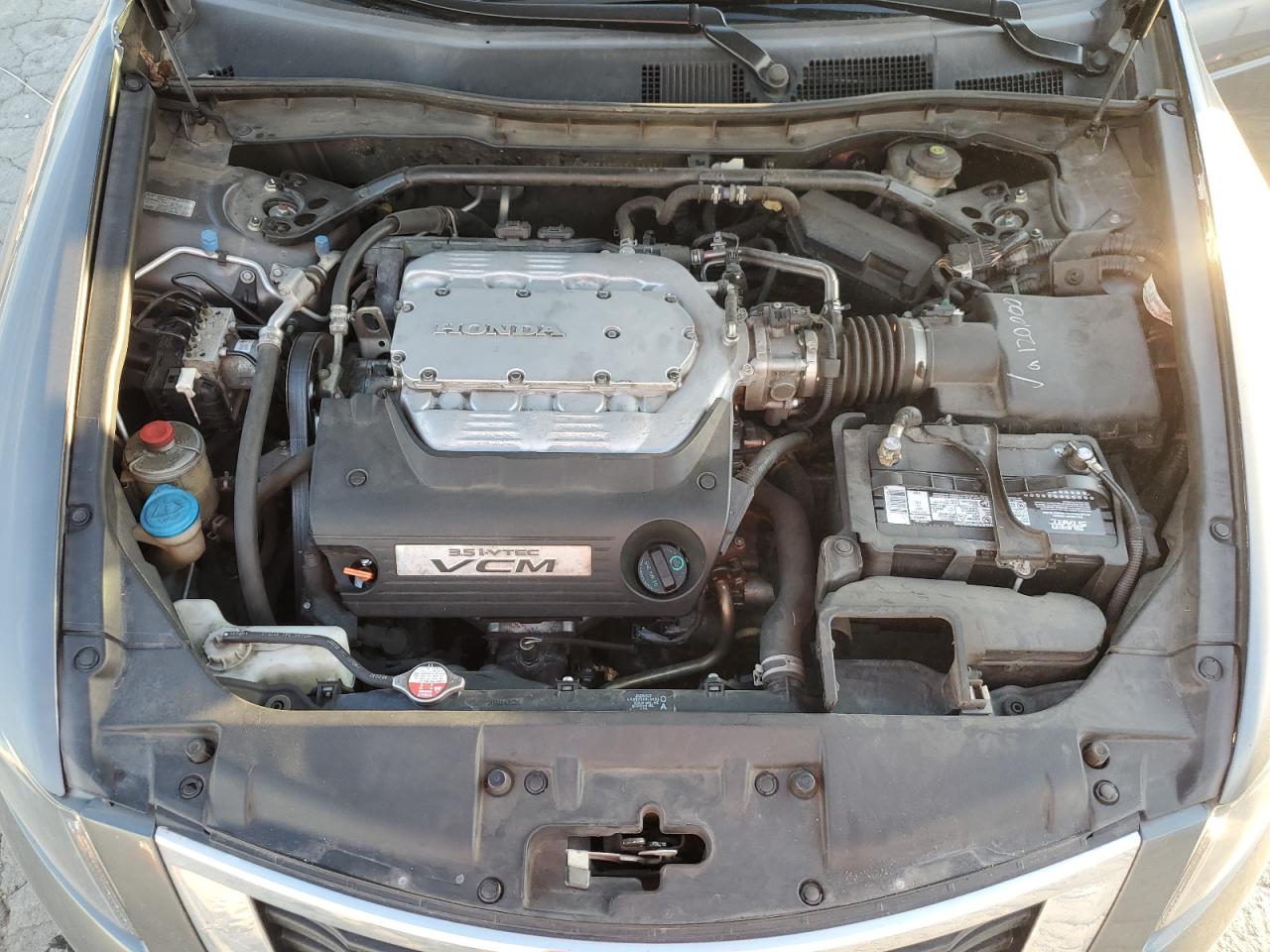 2008 Honda Accord VIN 1HGCP36708A063931 Copart auction photo, side / front end damage thumbnail 11