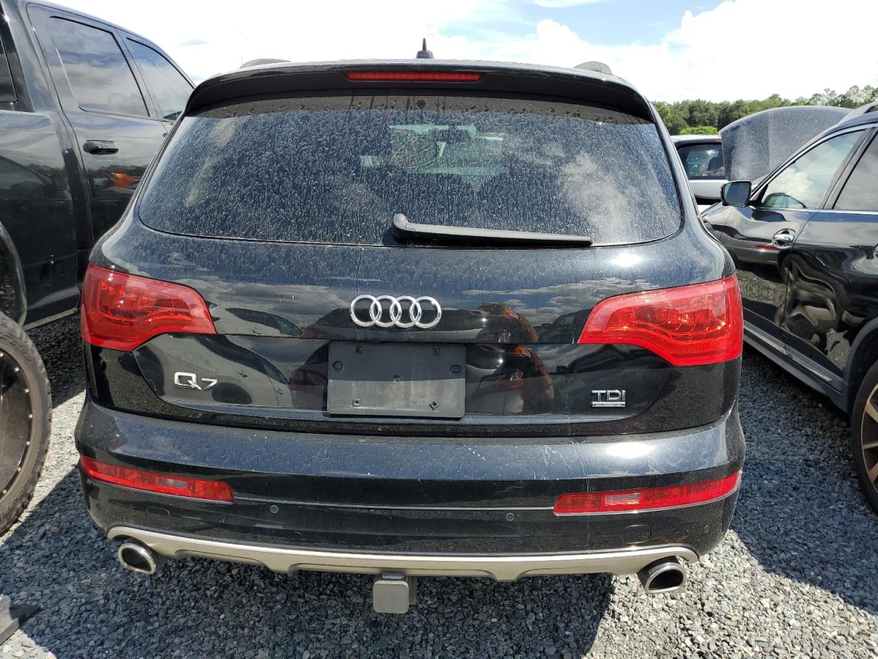 2015 Audi Q7 VIN WA1LMAFE9FD020236 Copart auction photo, water/flood damage thumbnail 6