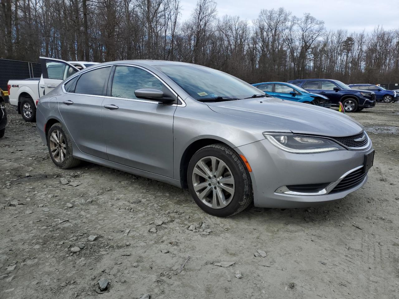 2015 Chrysler 200 VIN 1C3CCCABXFN722209 Copart auction photo, side / minor dent/scratches damage thumbnail 4