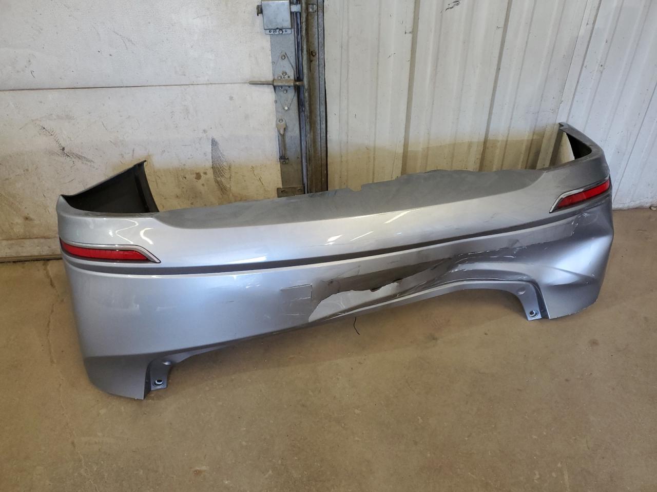 2015 Acura TLX VIN 19UUB1F53FA013611 Copart auction photo, rear end / minor dent/scratches damage thumbnail 12