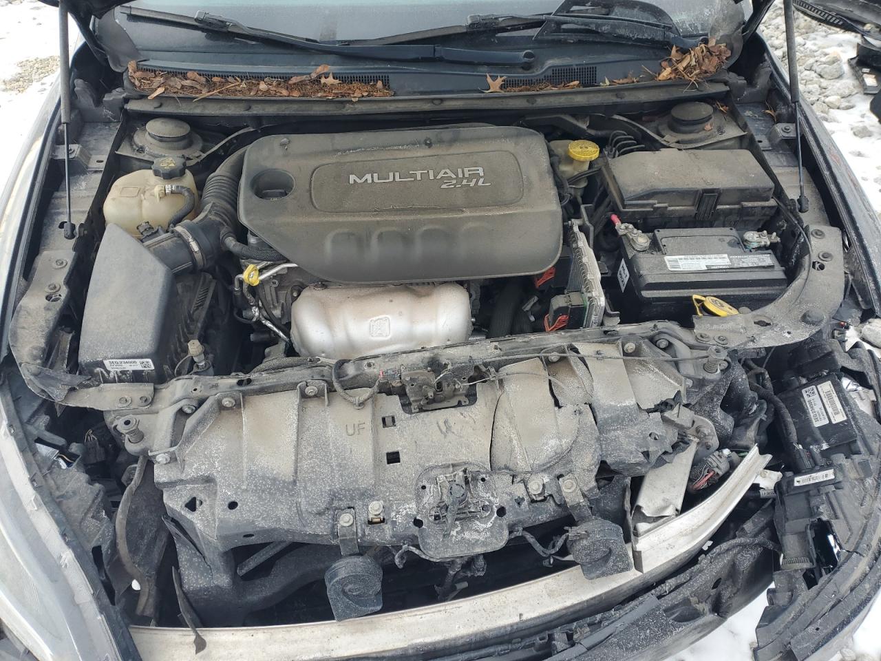 2015 Chrysler 200 VIN 1C3CCCBB8FN749682 Copart auction photo, front end / rear end damage thumbnail 11
