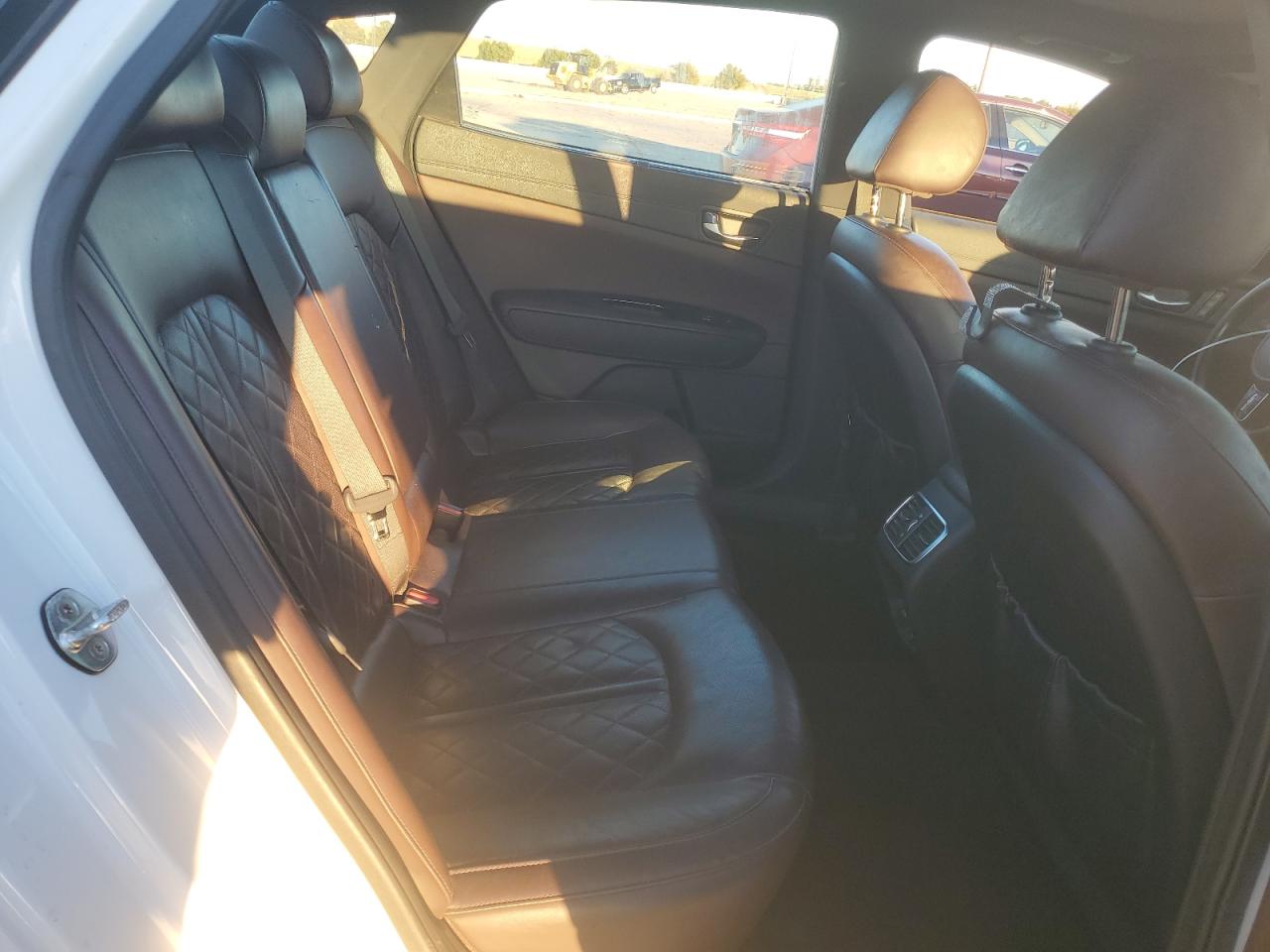 2019 KIA Optima VIN 5XXGV4L26KG308229 Copart auction photo, front end / minor dent/scratches damage thumbnail 10