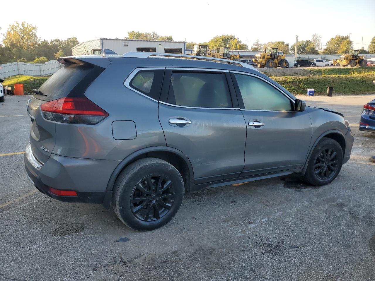 2018 Nissan Rogue VIN KN8AT2MVXJW345505 Copart auction photo, vandalism / front end damage thumbnail 3