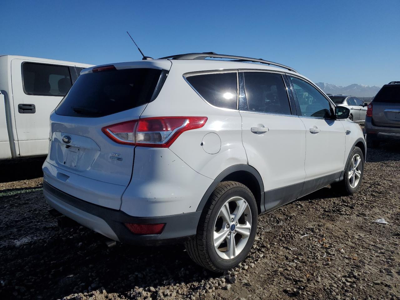 2015 Ford Escape VIN 1FMCU9G97FUA00195 Copart auction photo, front end damage thumbnail 3