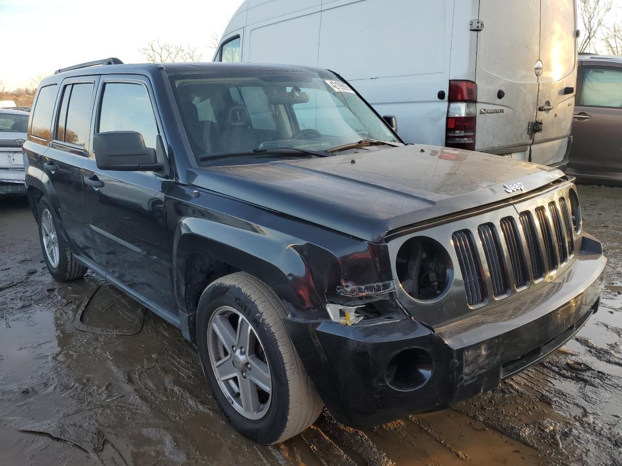 2008 Jeep Liberty (Patriot) VIN 1J8FF28W58D515554 Copart auction photo, front end damage thumbnail 4