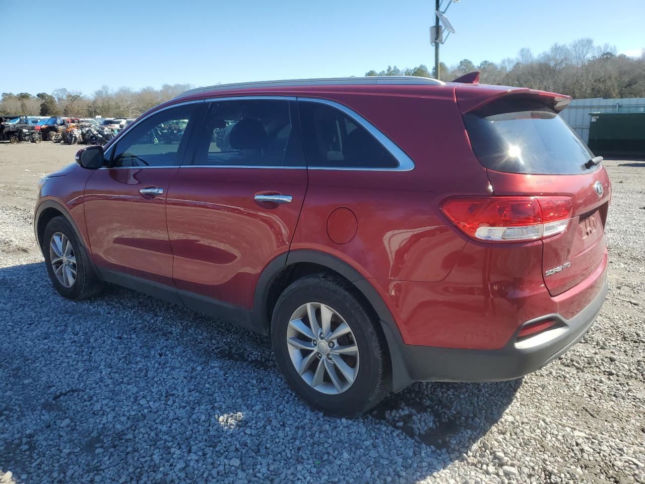 2018 KIA Sorento VIN 5XYPG4A33JG410748 Copart auction photo, all over damage thumbnail 2