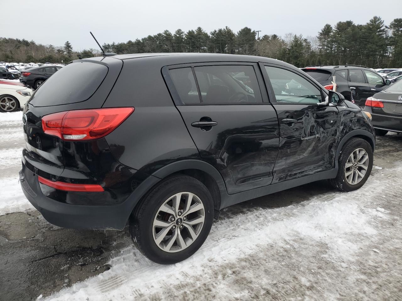 2016 KIA Sportage VIN KNDPBCAC6G7802251 Copart auction photo, side damage thumbnail 3