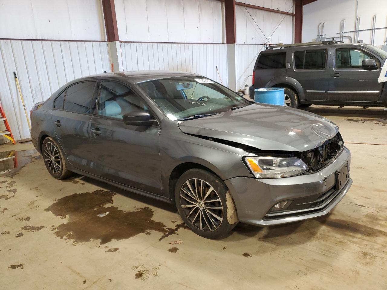 2015 Volkswagen Jetta VIN 3VWD17AJ2FM421669 Copart auction photo, front end damage thumbnail 4