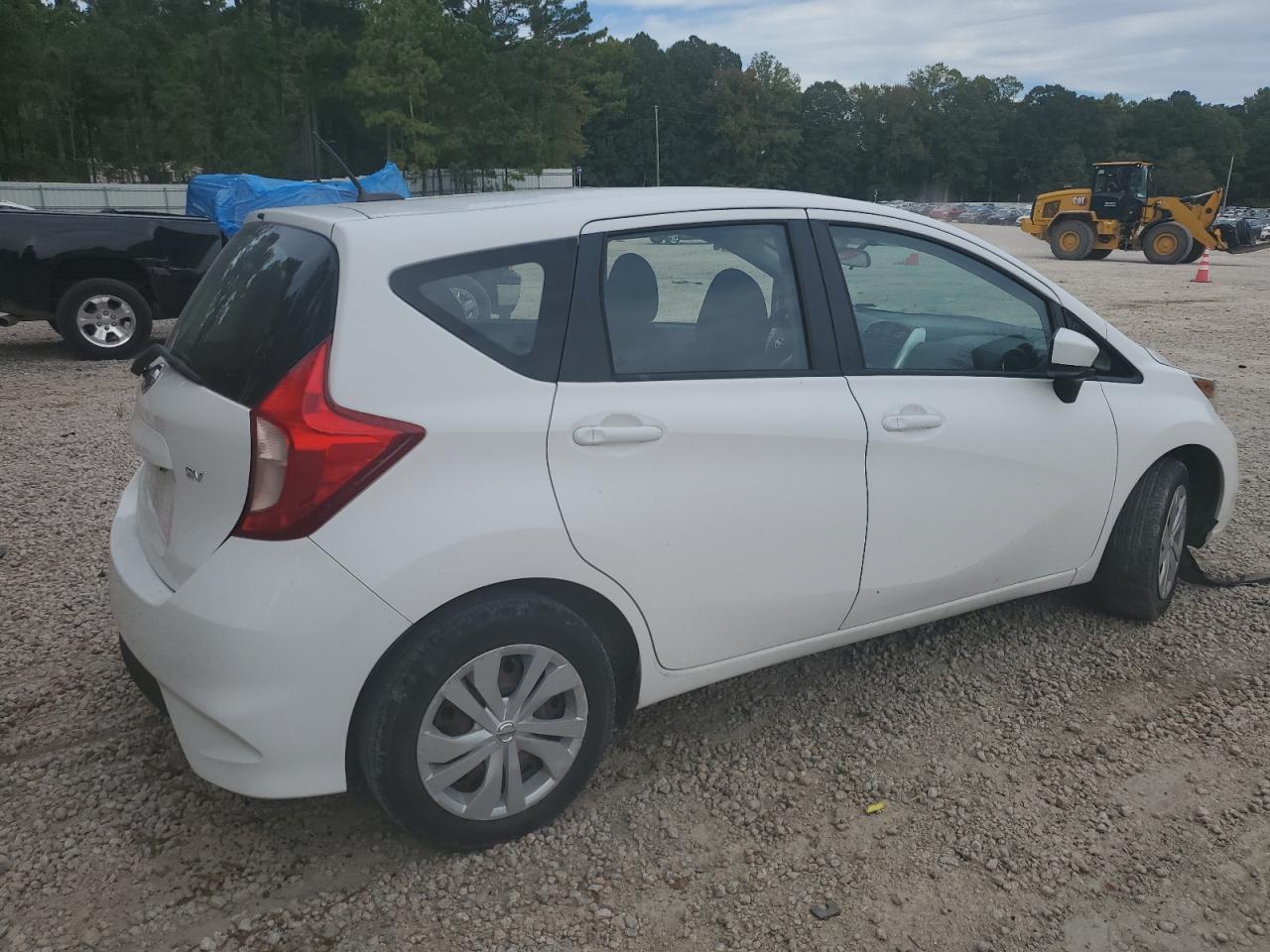 2017 Nissan Versa VIN 3N1CE2CP0HL352936 Copart auction photo, side / minor dent/scratches damage thumbnail 3