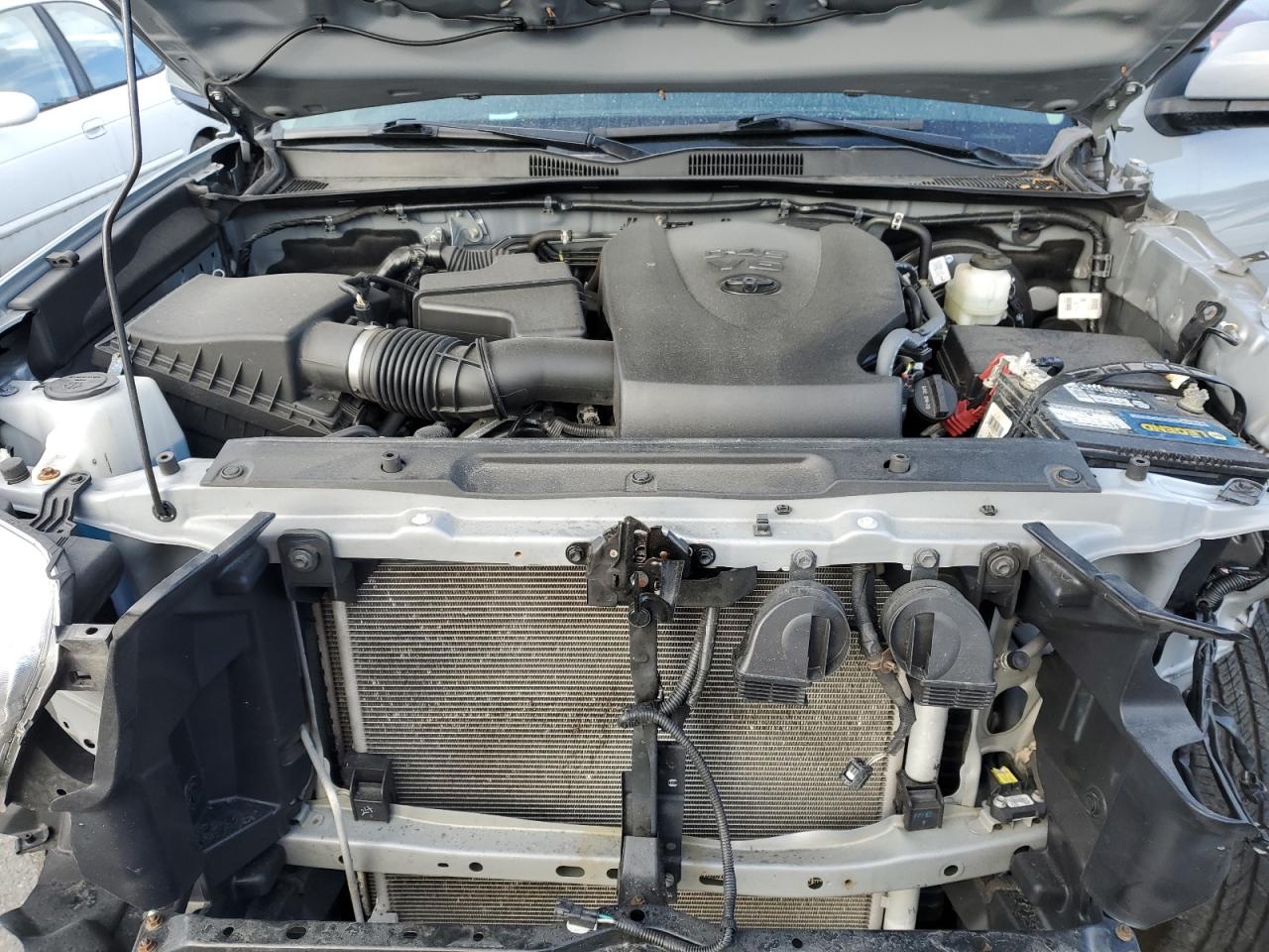 2021 Toyota Tacoma VIN 5TFCZ5AN4MX282800 Copart auction photo, front end / minor dent/scratches damage thumbnail 11