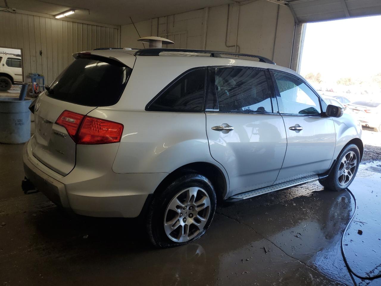 2007 Acura MDX VIN 2HNYD28487H516892 Copart auction photo, side / rear end damage thumbnail 3