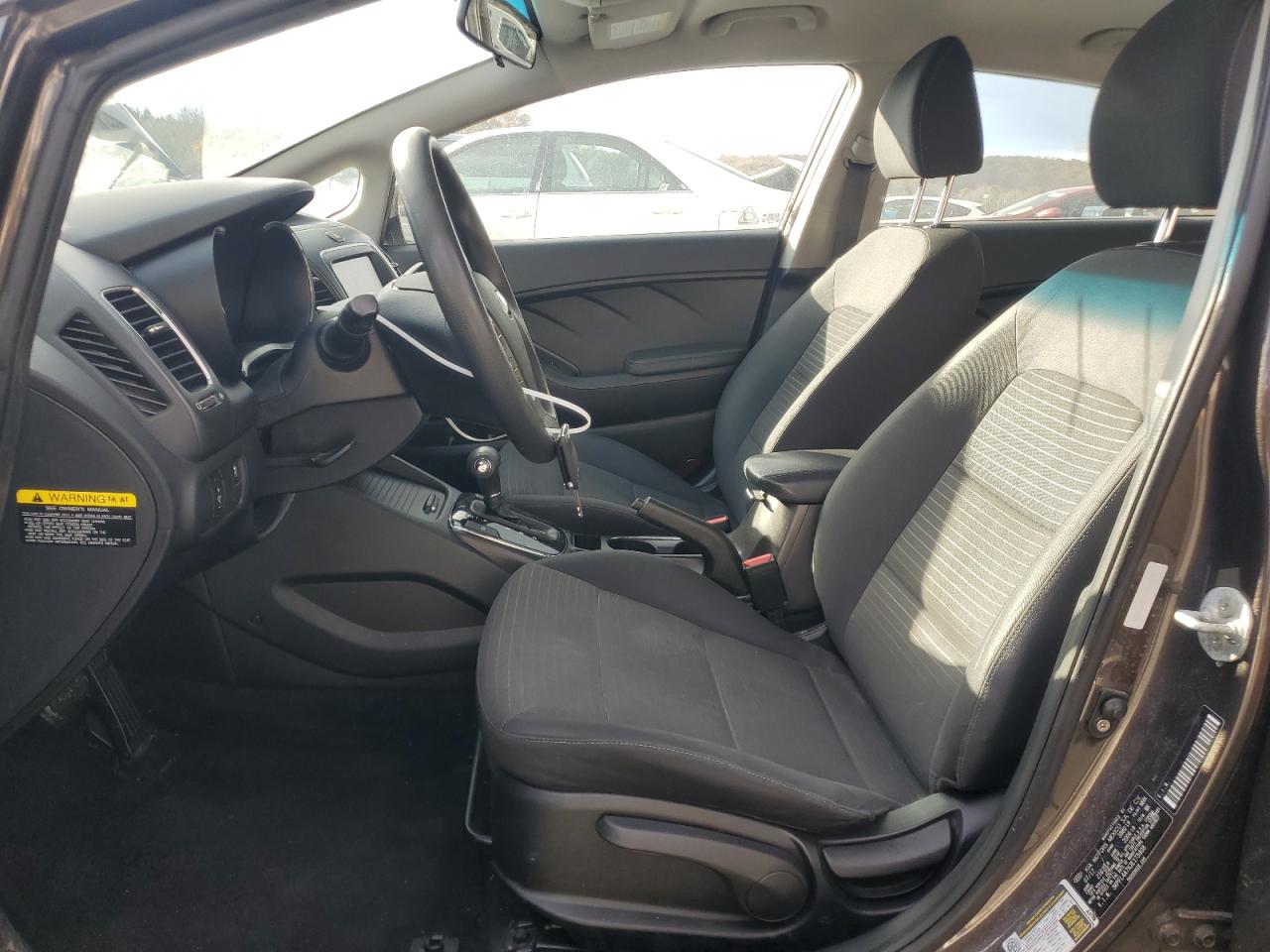 2018 KIA Forte VIN 3KPFL4A7XJE173408 Copart auction photo, rear end / side damage thumbnail 6