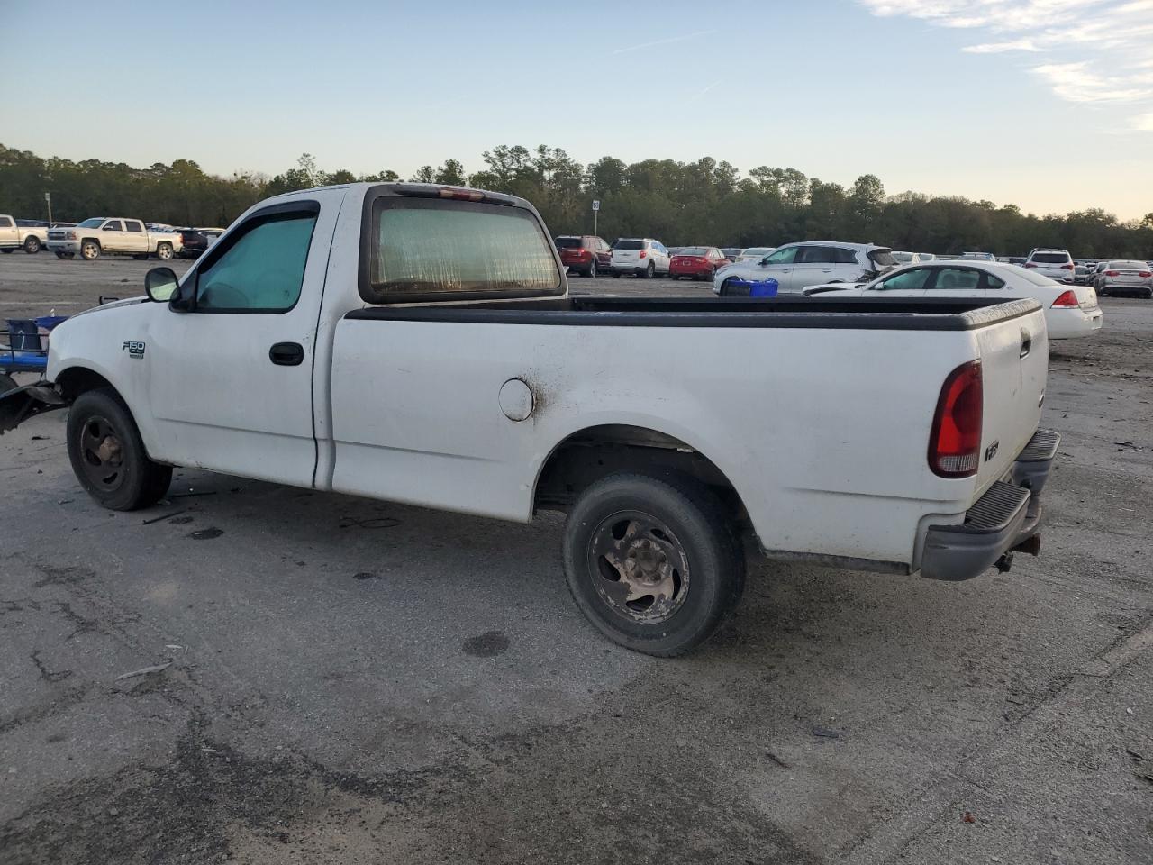 2001 Ford F-150 VIN 1FTRF17W01NA78465 Copart auction photo, front end damage thumbnail 2