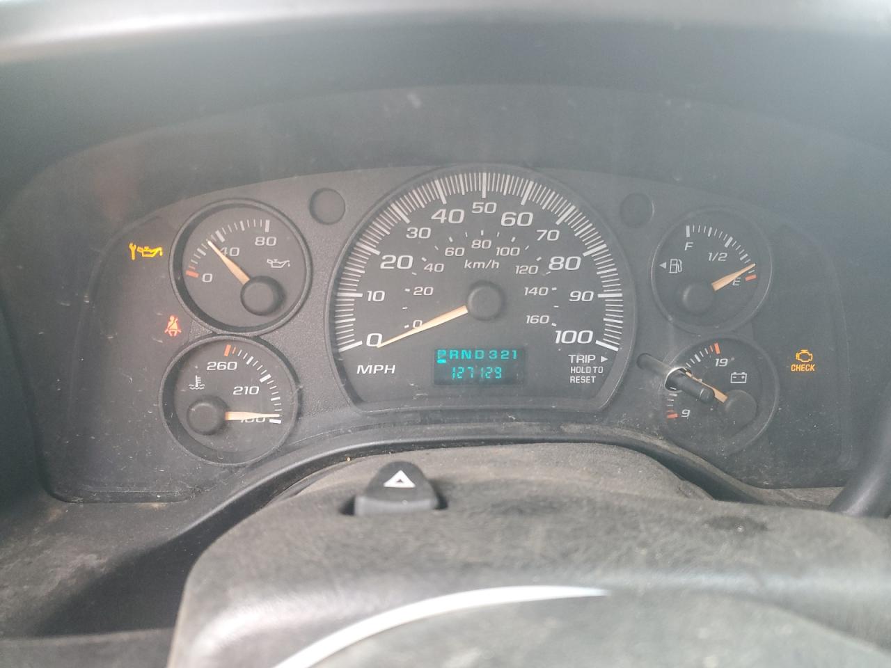 2007 Chevrolet Express VIN 1GCGG25V171173377 Copart auction photo, side / top/roof damage thumbnail 9