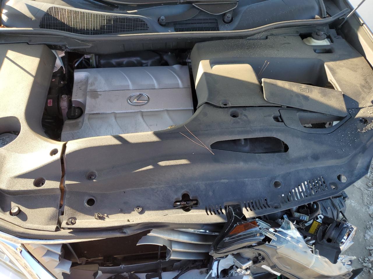 2015 Lexus RX VIN 2T2ZK1BA2FC163885 Copart auction photo, front end / minor dent/scratches damage thumbnail 12