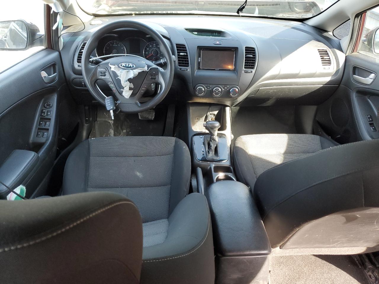 2017 KIA Forte VIN 3KPFK4A73HE074183 Copart auction photo, front end damage thumbnail 8