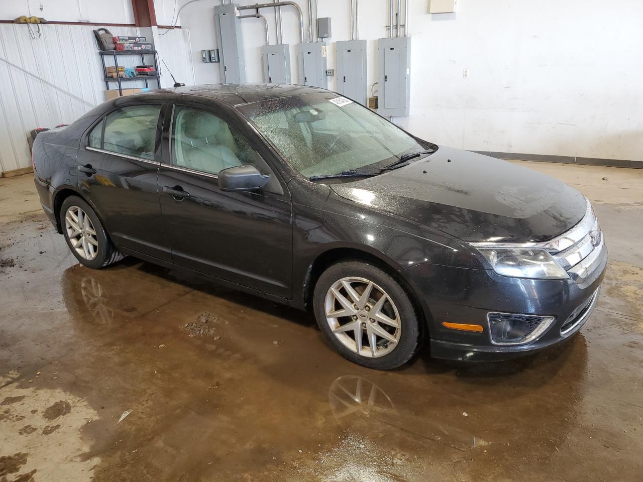 2010 Ford Fusion VIN 3FAHP0JG3AR139654 Copart auction photo, burn / burn - interior damage thumbnail 4