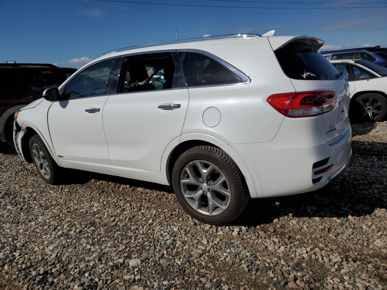 2017 KIA Sorento VIN 5XYPKDA56HG227984 Copart auction photo, front end damage thumbnail 2
