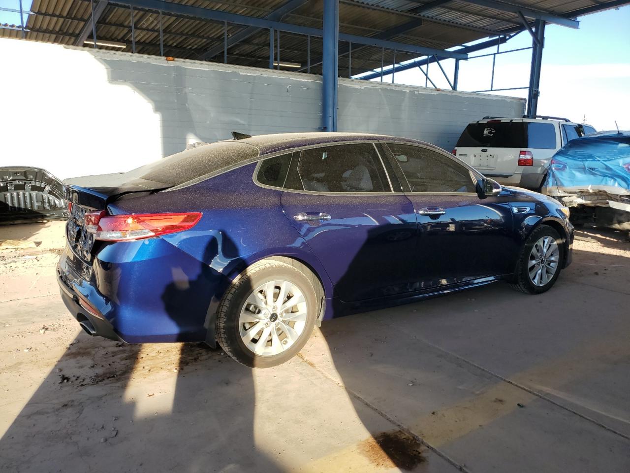 2018 KIA Optima VIN 5XXGU4L36JG219660 Copart auction photo, rear end damage thumbnail 3