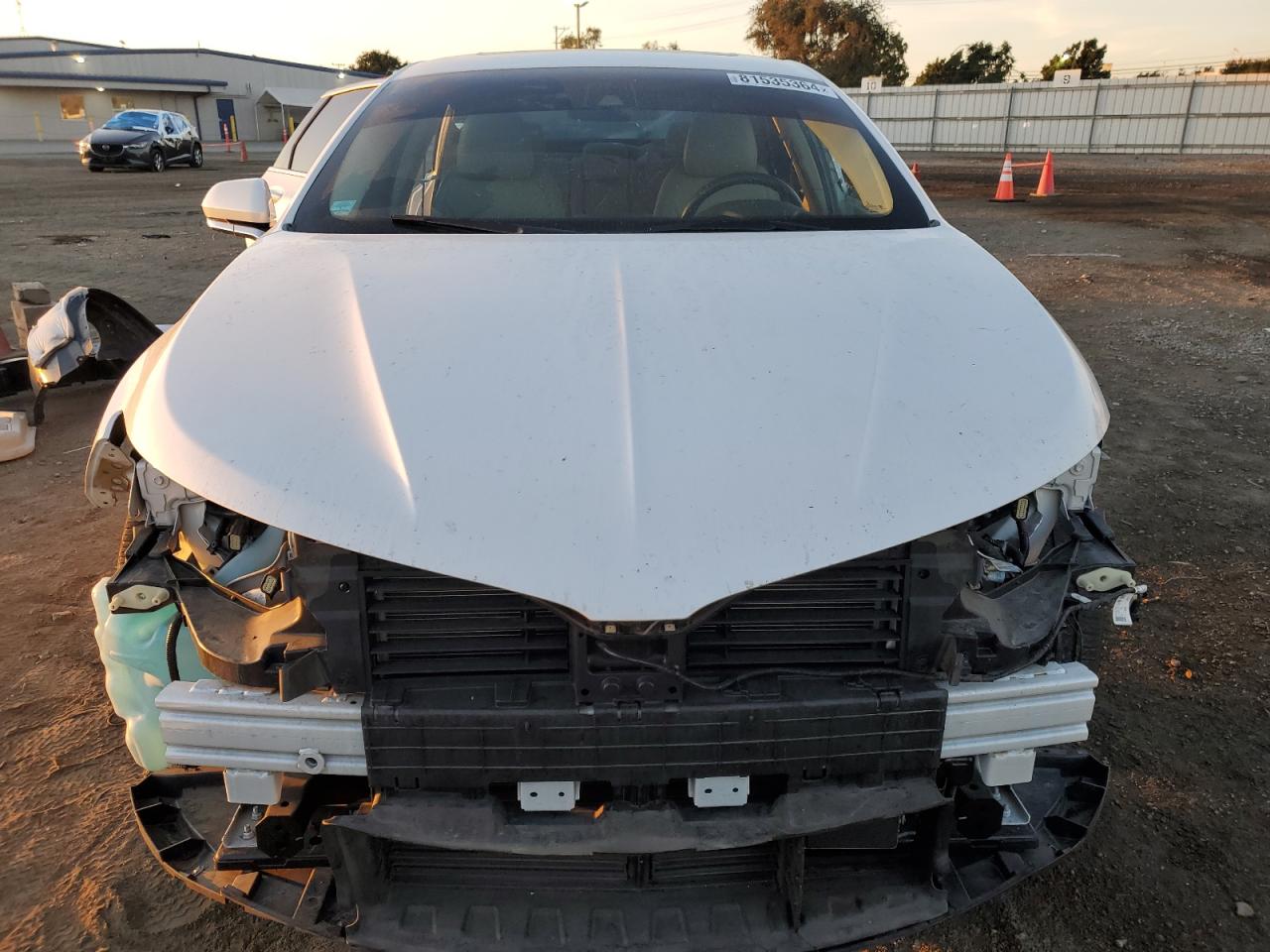 2016 Lincoln MKZ VIN 3LN6L2LUXGR615835 Copart auction photo, front end damage thumbnail 5