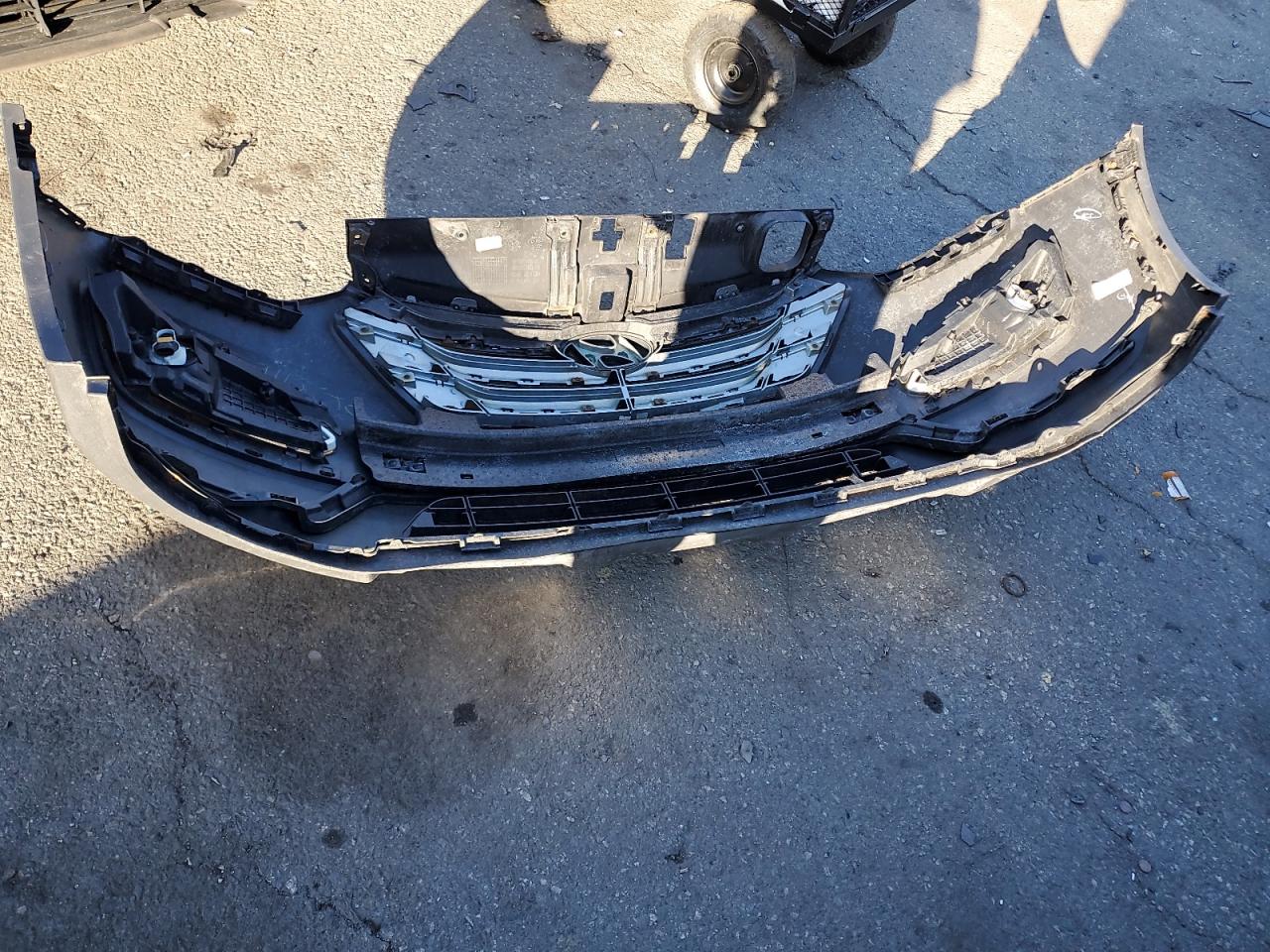 2013 Hyundai Santa Fe VIN 5XYZUDLB2DG020962 Copart auction photo, mechanical / front end damage thumbnail 13