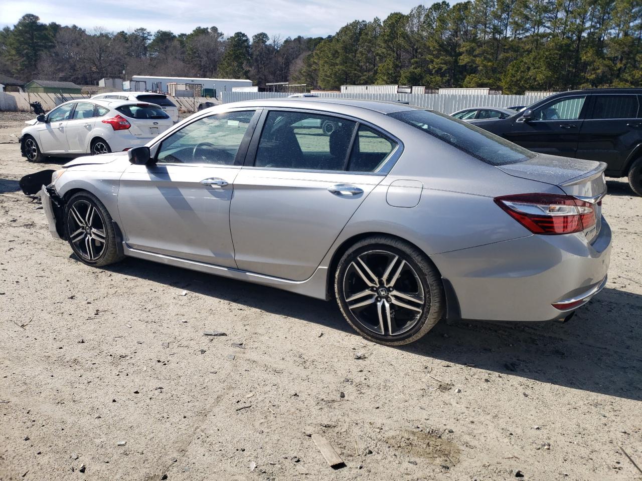2016 Honda Accord VIN 1HGCR2F50GA104348 Copart auction photo, front end / side damage thumbnail 2