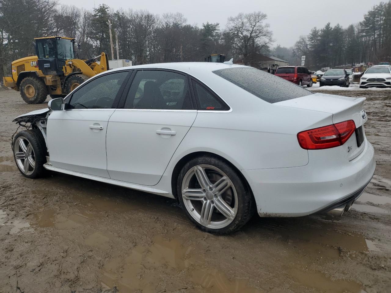 2016 Audi RS4 VIN WAUBGAFL8GA008585 Copart auction photo, front end / minor dent/scratches damage thumbnail 2