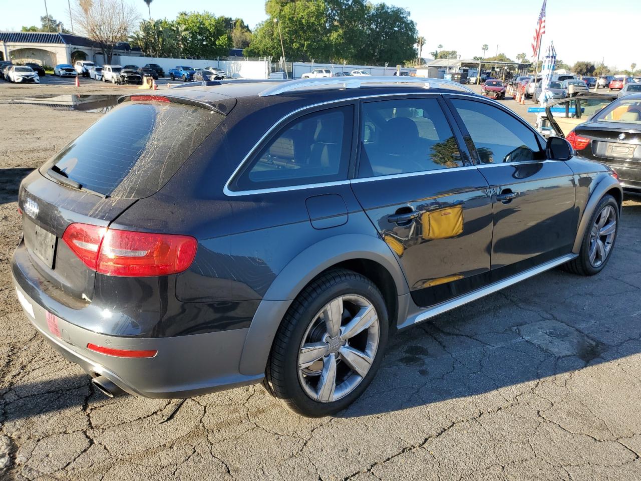 2013 Audi A4 VIN WA1UFAFL3DA129545 Copart auction photo, minor dent/scratches damage thumbnail 3